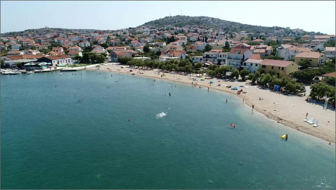 Apartman Rasip, Murter Kültér fotó